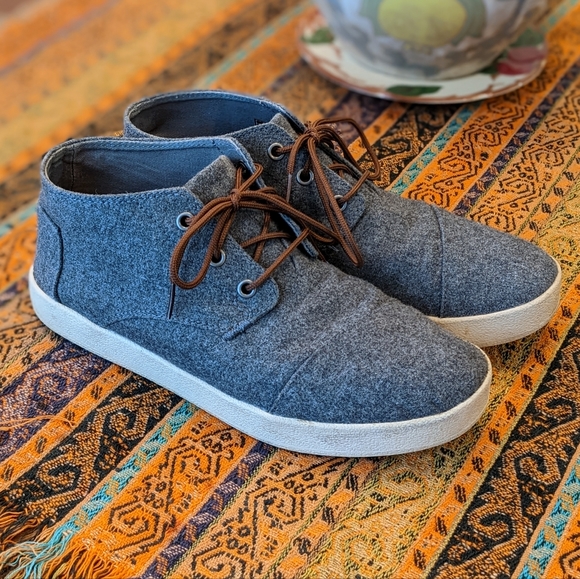 Tom's Wool Chukka Lace Up Shoes - Picture 2 of 5